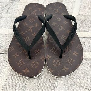 Louis Vuitton Monogram Flip Flops Sandals Brown US 9.5 Size